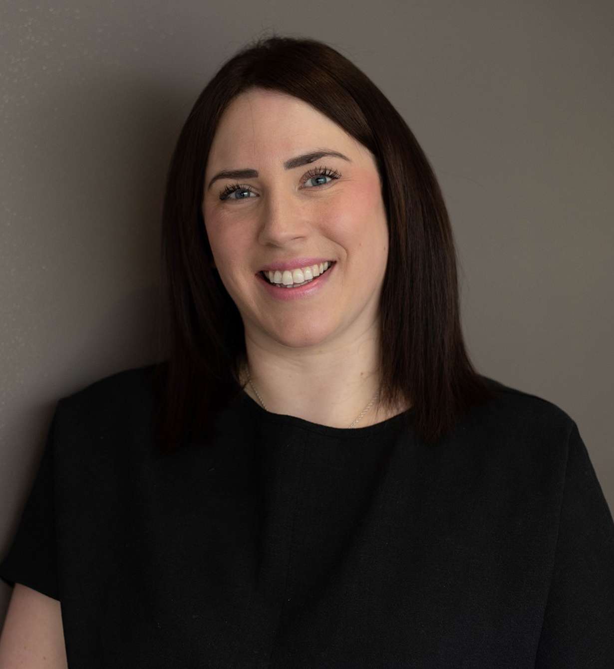 Kiri Senior Therapist